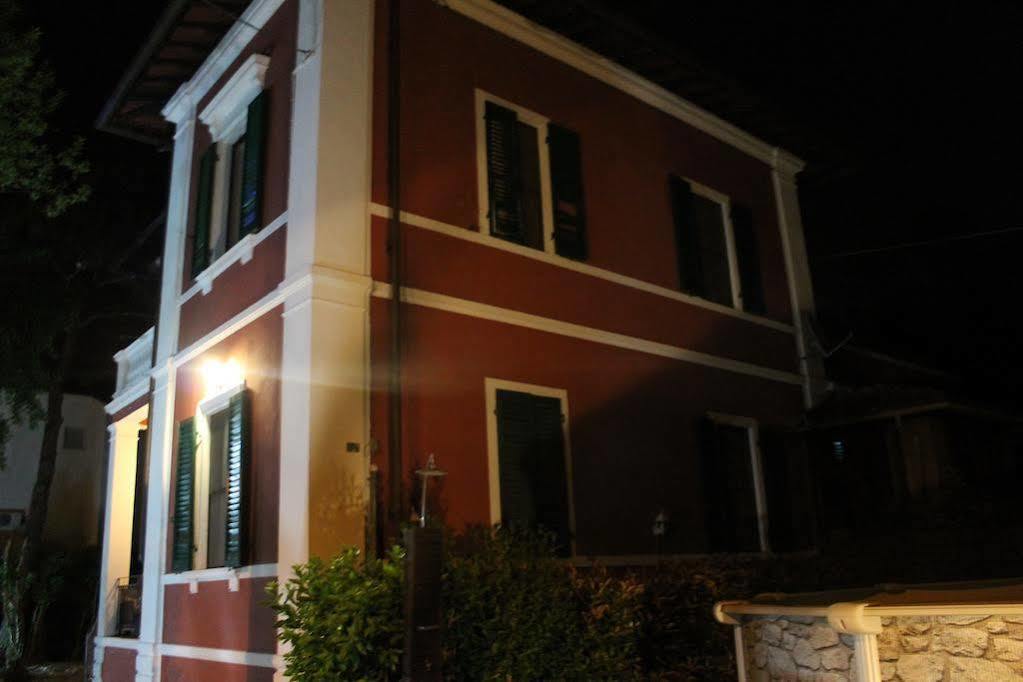 B&B Villa Regina Pisa Dış mekan fotoğraf